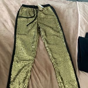 Sequin joggersNWT